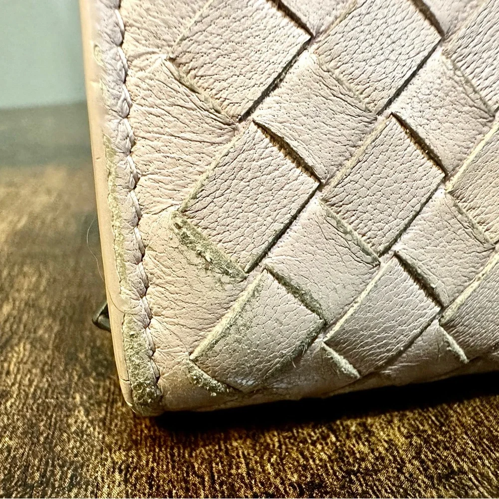 Bottega Veneta Intrecciato Light Blush Long Wallet